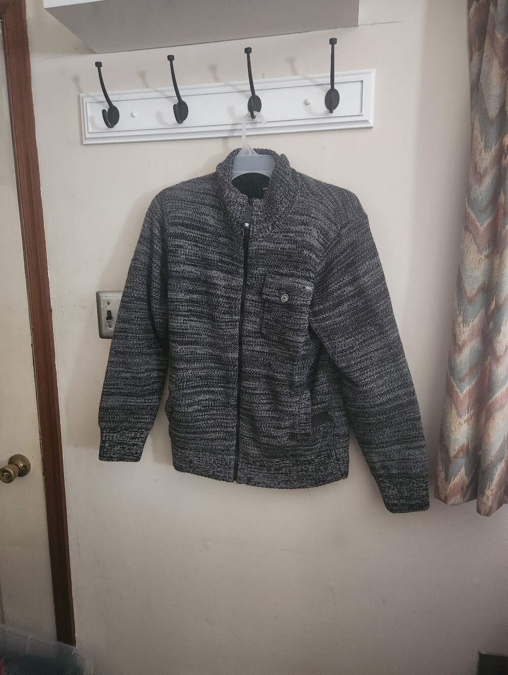 🎉 Gray Fuzzy Jacket